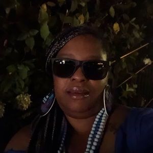 Meet your Posher, Shakeenya